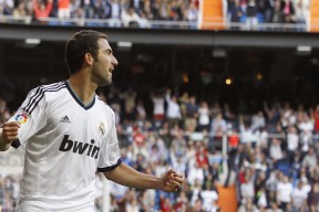 充电宝召回潮！三大品牌合计召回135万件，退款超亿元，充电宝抽检不合格品牌