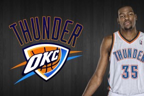 湖人主场播放历史高光片段引发全场欢呼，2020湖人主场