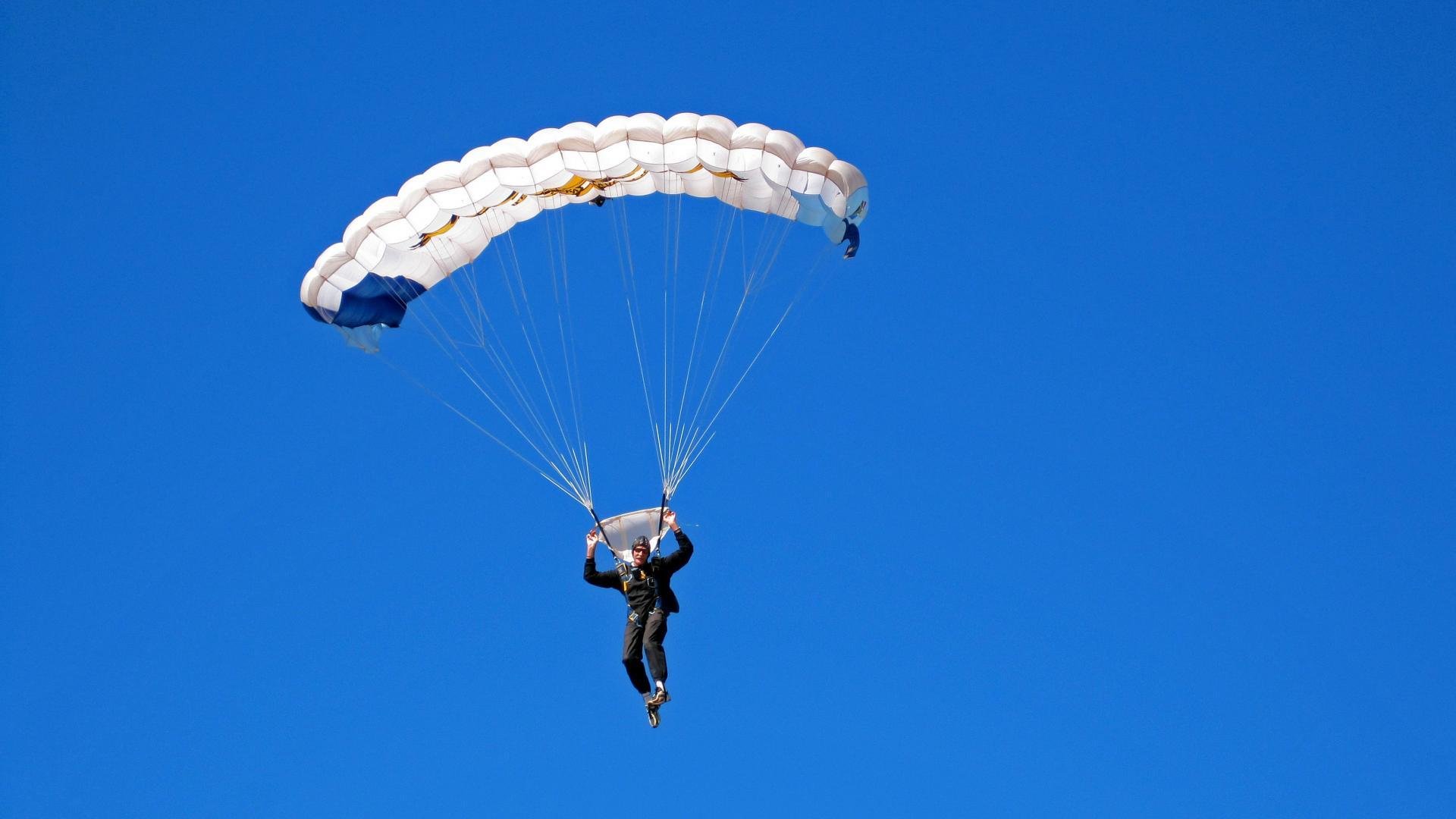 世界游泳马拉松大奖赛中国队佳绩不断，2021年游泳马拉松比赛