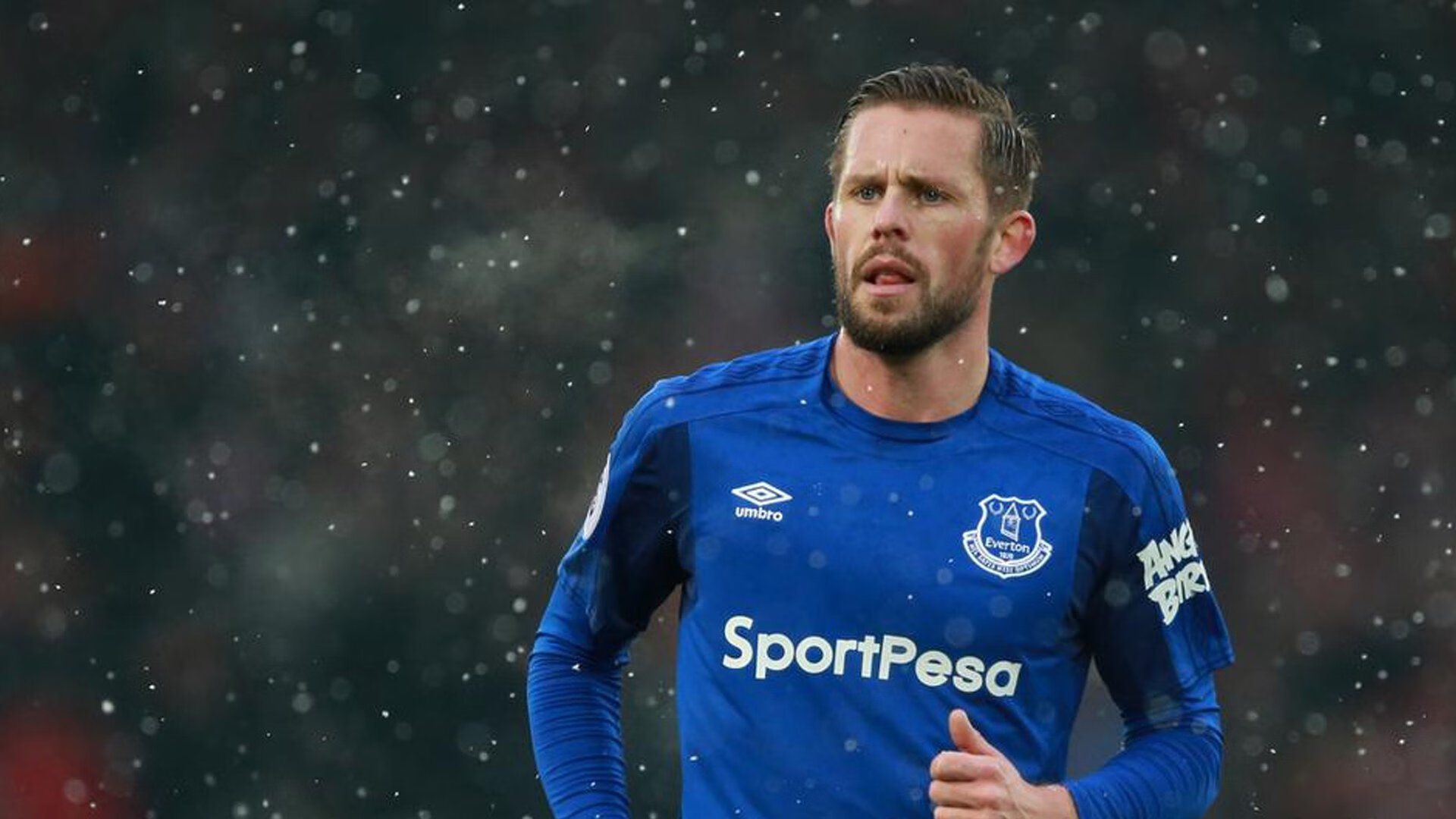 Davis 领导团队奋勇争先